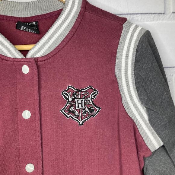 Harry Potter Hogwarts Juniors Maroon Varsity Sweater Jacket Size Large - Picture 4 of 12